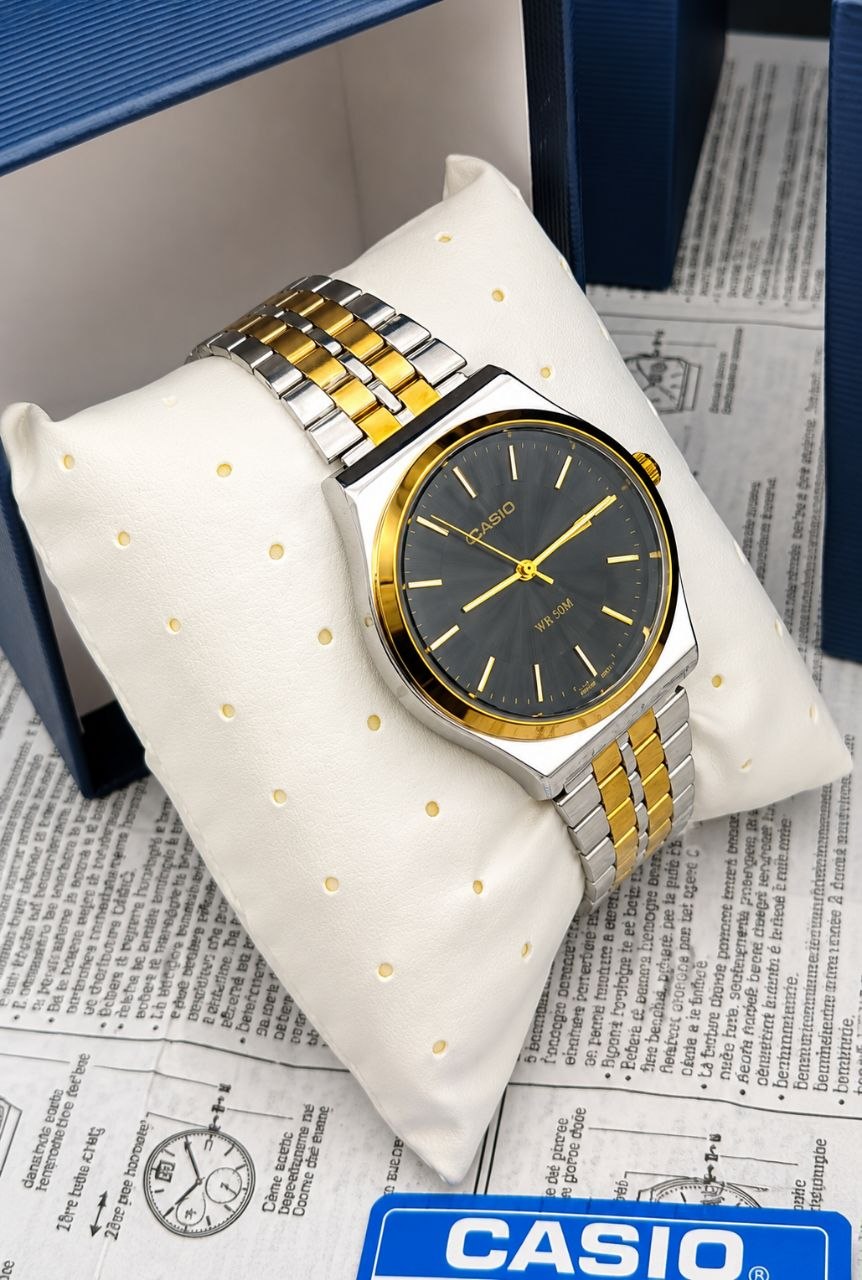 Montre Casio Prestige Bicolore — L'Élégance qui Impose le Respect